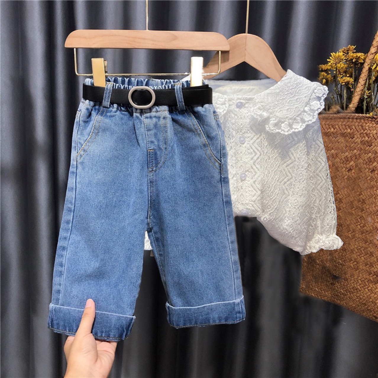 Girl Jeans Spring Autumn Thin 1-year-old baby loose straight drum pants Pants Foreign Pants Kids Spring Dress Women 3 Broadlegged Pants