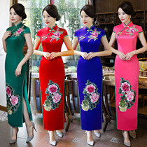 Cheongsam show costume elegant Chinese style improved short sleeve new long womens banquet etiquette uniform large size customization