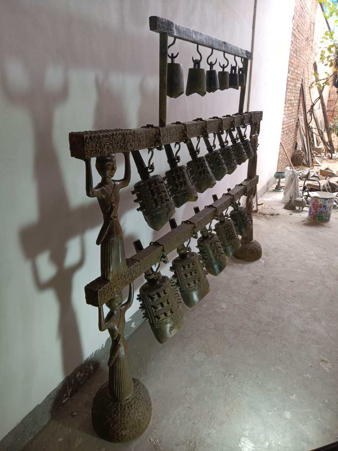 Imitation ancient bronzes have been Hou B chime three frames eighteen meters high 182 meters high 240 meters high 56cm meters high