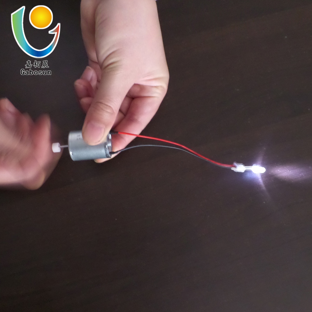 Micro hand generator with LED gear Hand power generation model wind DIY technology small production