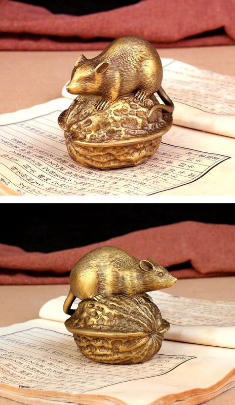 Juyuange Brass Zodiac Walnut Rat Trang trí Retro Hoài cổ Trang trí nội thất Thủ công mỹ nghệ Đồ nội thất - Trang trí nội thất