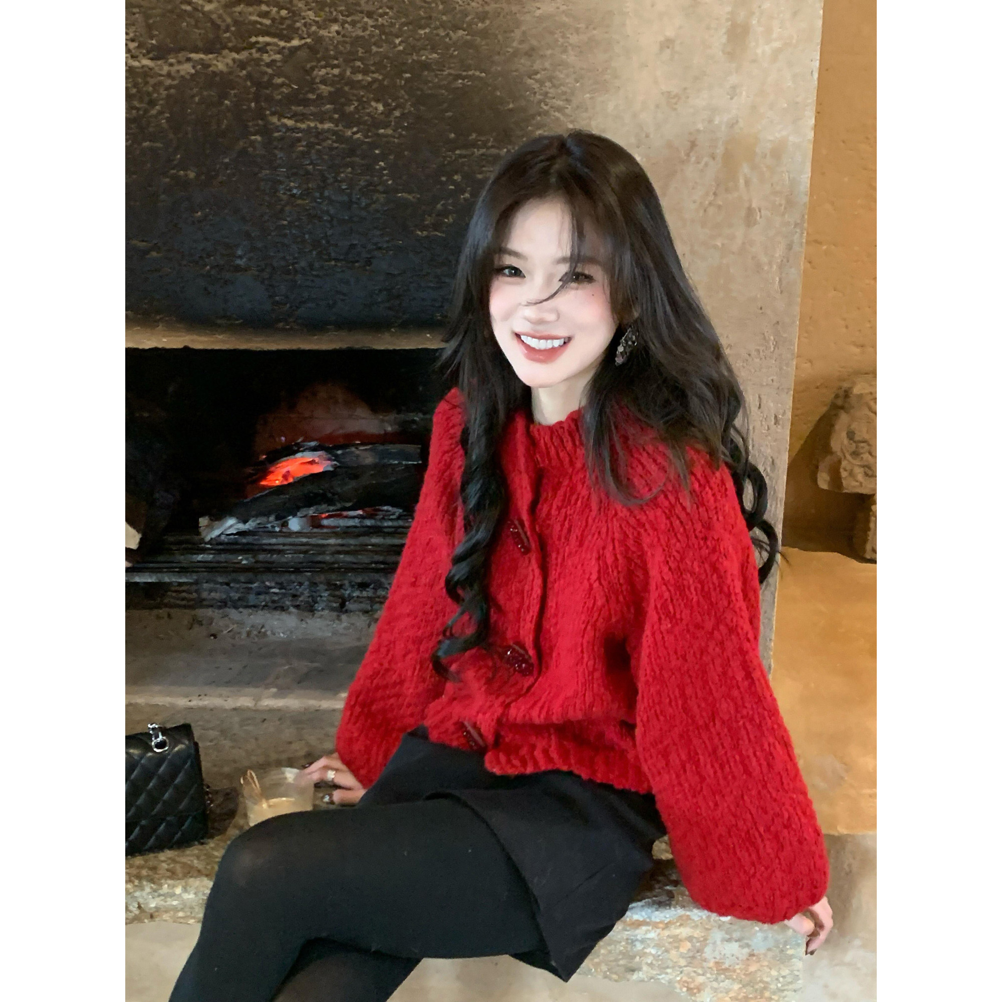 高级感慵懒风大被子连帽毛衣外套🧥，秋冬这样穿才时髦？2026流行趋势大揭秘