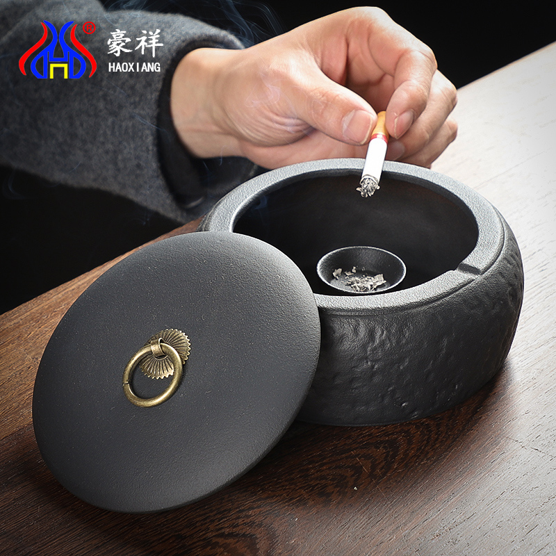 The ashtray creative move wind large living room home office European fashion ceramic ashtray