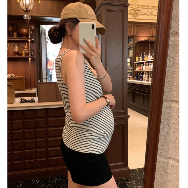 孕妇装2026夏季新款时尚外穿百搭弹力修身显瘦条纹款背心吊带上衣 — 2