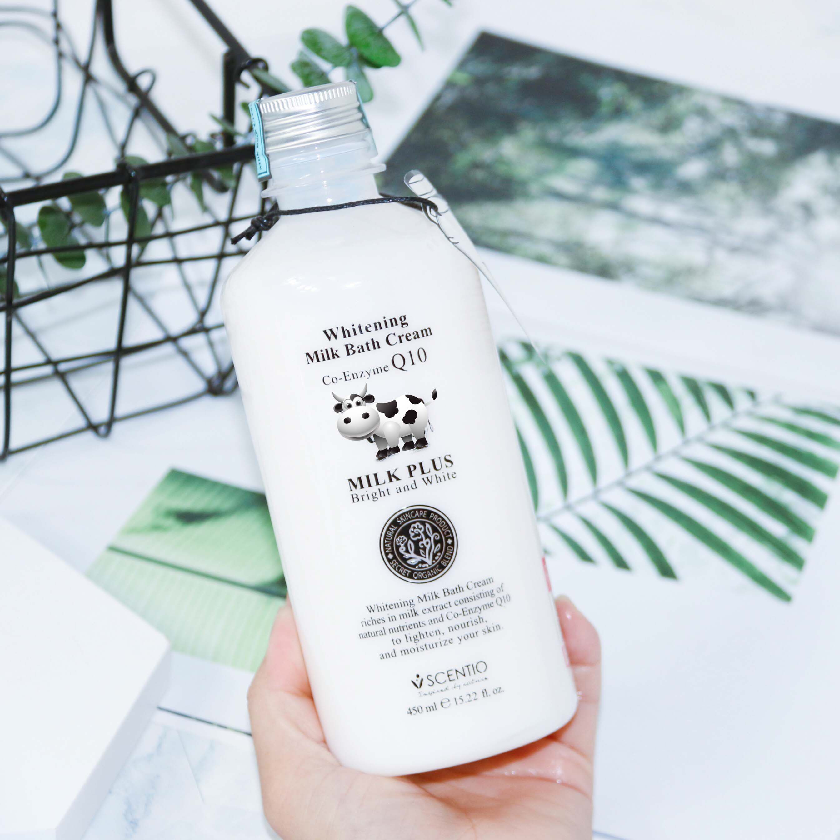 Thailand original BB home Q10 milk shower gel moisturizing moisturizing hydrating shower milk available for children