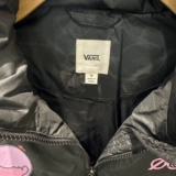 VANS Ван Сиси Женский отдых азиатские артисты Совместная американская куртка Down Vn000h0h0dcwz