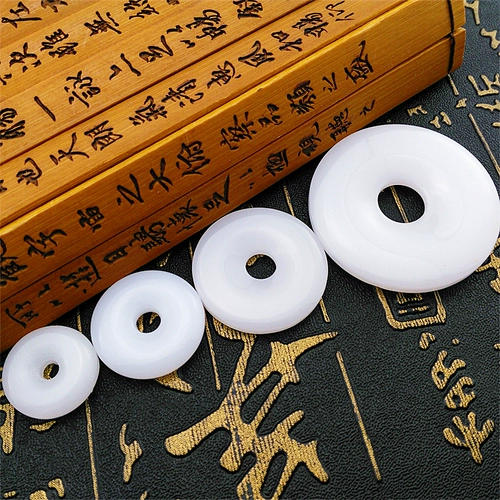 Защитный амулет, пряжка, стеклянное ожерелье, подвеска подходит для мужчин и женщин, изумрудный аксессуар для влюбленных