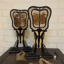 Sandalwood Palace fan upscale Chinese wind abroad small gift gift-giving classical high elegant New Chinese matching dress