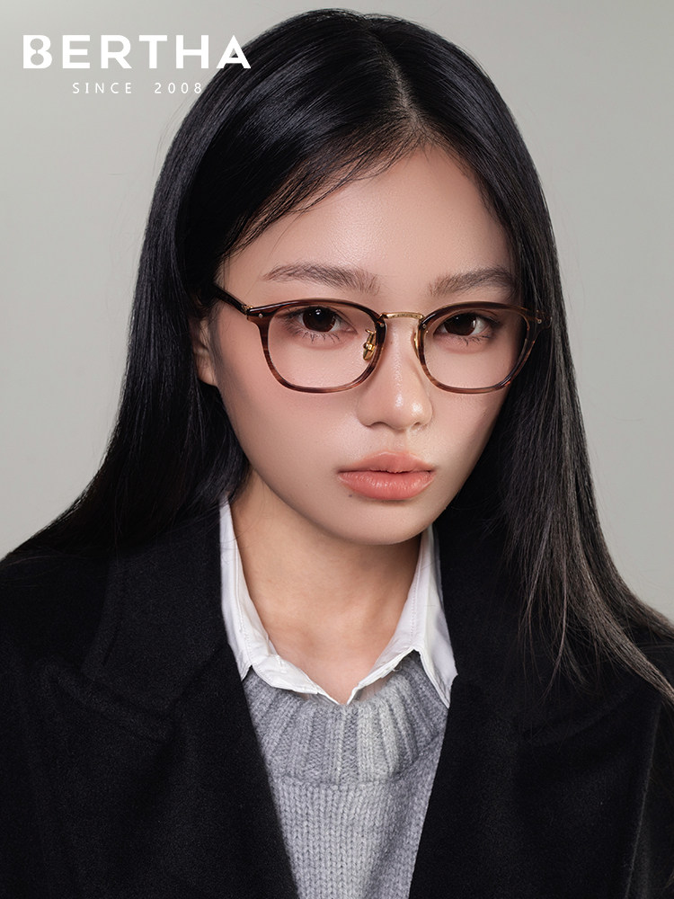 Niche High-End Tortoiseshell Plain Glasses for Women with Myopia, Customizable Prescription, Suitable for Round Faces, Blue Light Blocking, Pure Titanium Square Frame