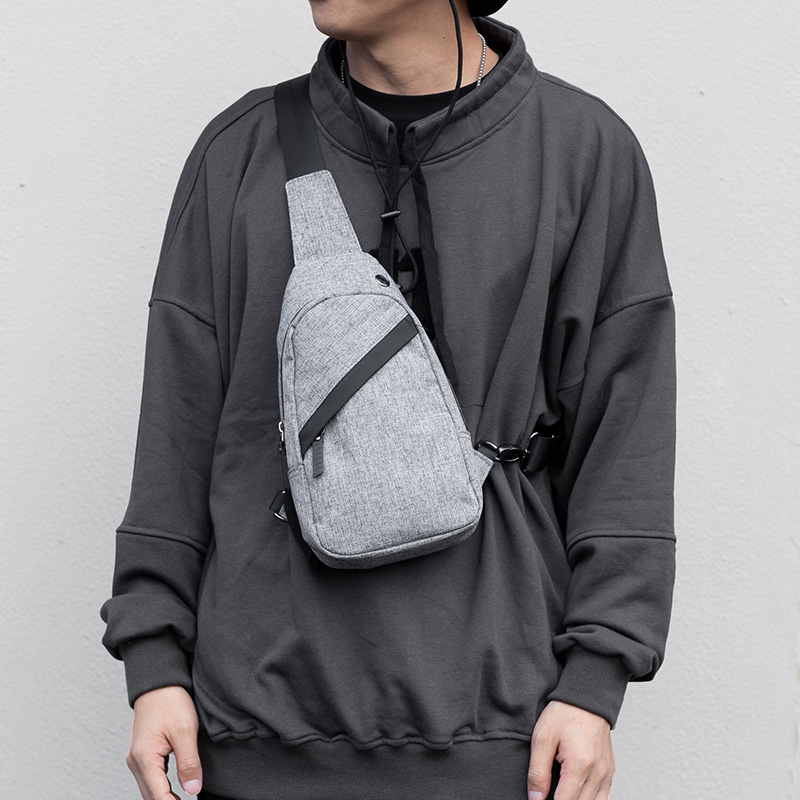 Skew Satchel Men Ins Tide Signs Day Ensemble Small Canvas Single Shoulder Bag Casual Fashion Personality Street Chest Bag Minimalist Bag