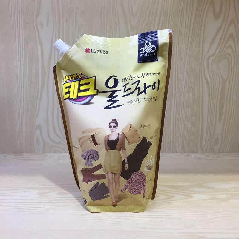 South Korea imported LG neutral soft laundry detergent low foam mild non-irritating plant extract bag 1300ml
