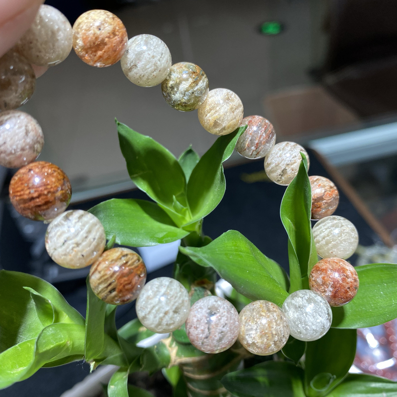 Natural Four Seasons Ghost Layer Crystal Bracelet for Men and Women, Jewelry Gift for Girlfriend or Best Friend, One Item One Picture