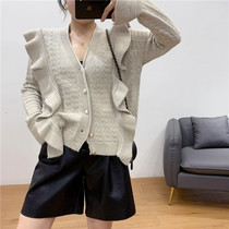 Y1663 Hong Kong taste sweet ruffle knitwear early autumn fashion new womens trumpet sleeve temperament V-neck cardigan