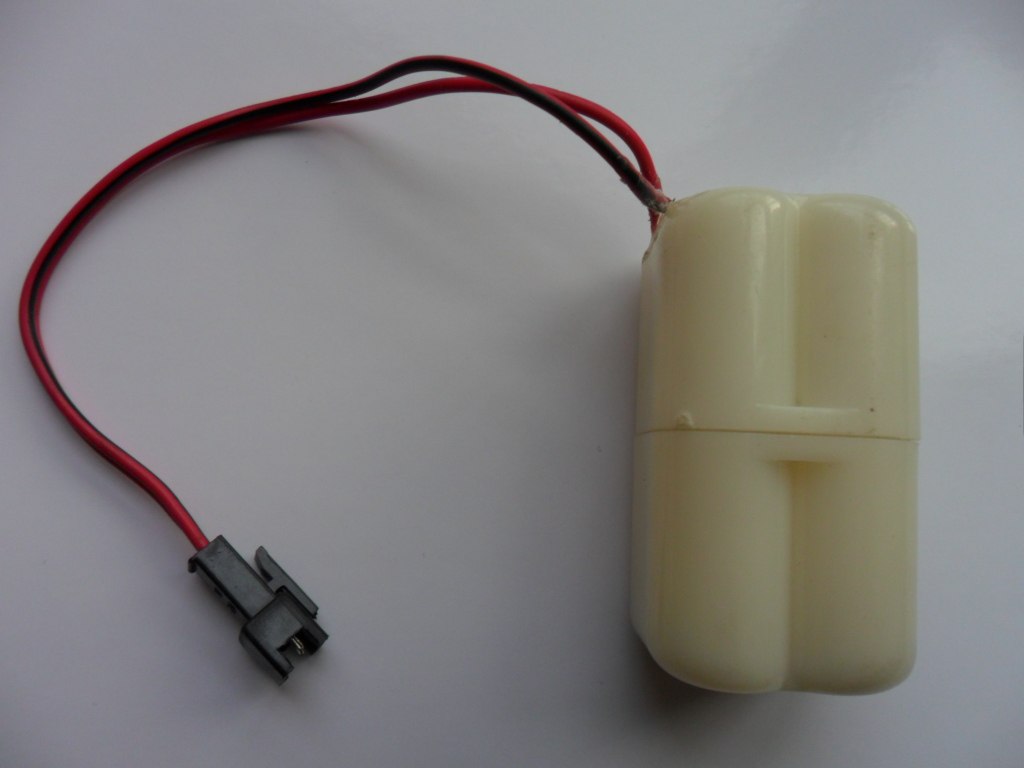 small poop sensor action power supply stool sensor battery case 4 section 7 waterproof battery case