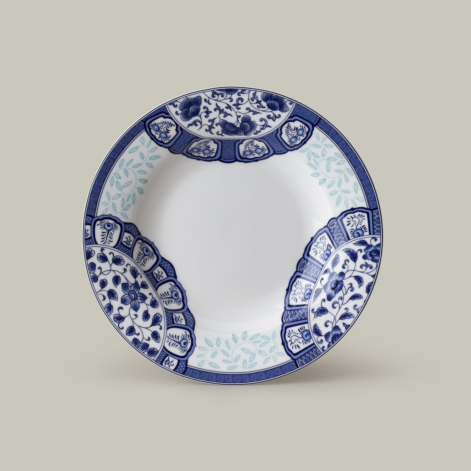 Old porcelain artisan suit glair of jingdezhen blue and white porcelain tableware ipads porcelain tableware dishes ancient Korean dishes