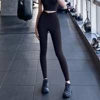 Черные штаны