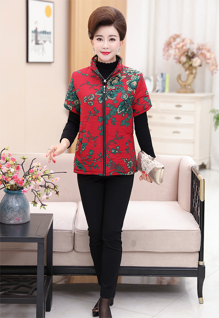 Phụ nữ trung niên mùa thu áo vest cotton mẹ tải nửa tay áo vest vai bà ngoại áo khoác vest ngắn tay váy cho người trung tuổi