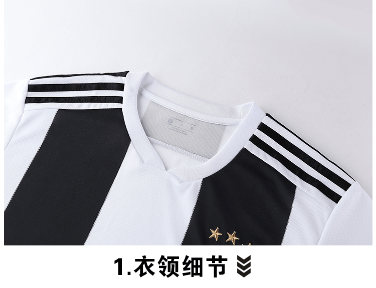 Áo Juve mùa 18-19 sân nhà đồng phục bóng đá ngắn tay phù hợp với nam 7 C Ronaldo áo trẻ em người lớn 	tất bóng đá chống trơn	
