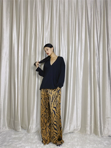 Футболка подходит для мужчин и женщин, лонгслив для отдыха, V-образный вырез