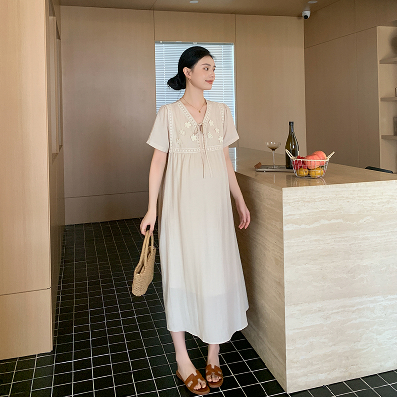 Zma Gentle Style·Maternity Dress for Women, New Summer V-Neck Embroidered Short-Sleeved A-Line Dress, French Style Long Dress during Pregnancy Zma Gentle Style·Maternity Dress for Women, New Summer V-Neck Embroidered Short-Sleeved A-Line Dress, French Style Long Dress during Pregnancy