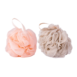 Yunlei bath ball is soft and lathers well after bathing