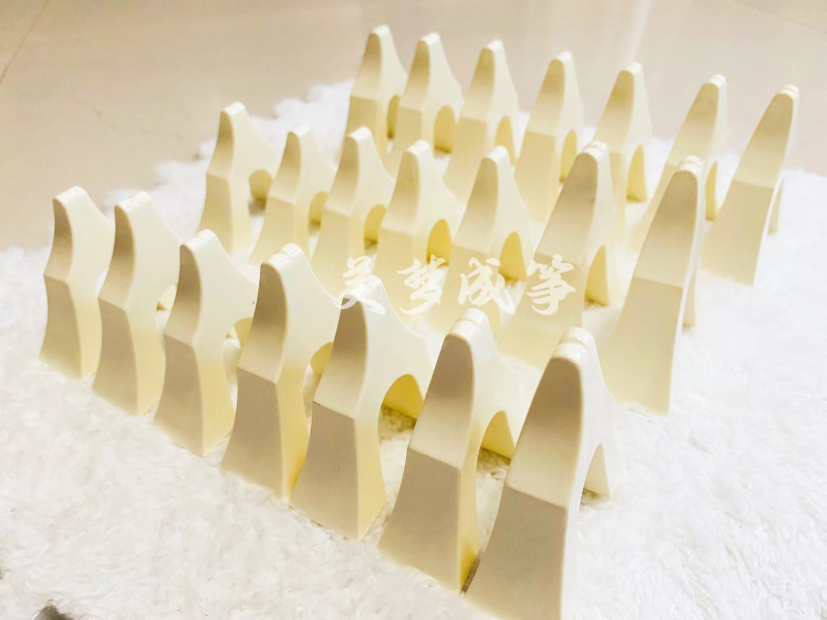 Guzheng white imitation bone china zither code high density piano code bright tone non-slip zither code