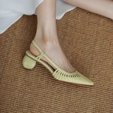 【Италия】 Рене Ванвилла Элегантная и красивая пятка 5 см. Половые сандалии в середине камеры для женщин