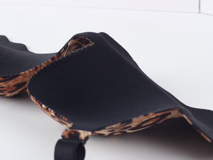 Ưu đãi đặc biệt giải phóng mặt bằng U Cup cốc một mảnh liền mạch Hộp đêm Leopard đồ lót gợi cảm thu thập áo ngực đồ lót ibasic