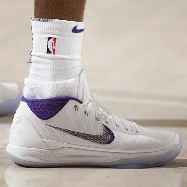 NIKE KOBE AD MID Kobe 12 Mamba giới hạn giúp giày bóng rổ nam 922484-602-100-004 giày bóng rổ Jordan