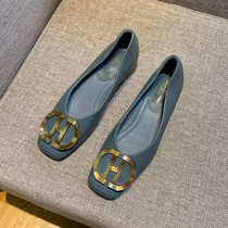 Square head shallow mouth single female 2021 Summer new fashion 100 hitch metal buckle One foot pedal square heel with coarse heel female