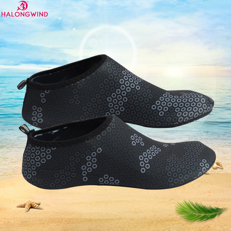 Men's and women's sports Beach shoes Barefoot skin soft shoes Diving snorkeling shoes Wading shoes Swimming shoes Yoga treadmill shoes