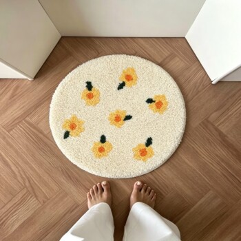 Cream style daisy round flocked carpet cute bedroom bedside living room non-slip decorative floor mat plush foot mat