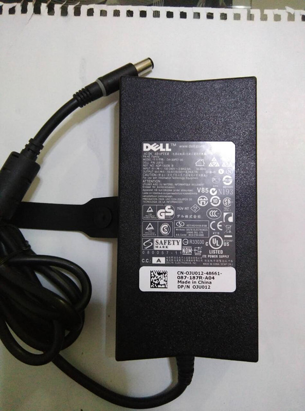 Suitable for Dell Xps 15 Laptop Power Adapter.19.5V-6.7A.130W