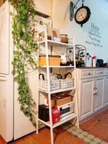 European-style shelf floor bedroom iron storage rack floor balcony flower stand living room trapezoidal storage rack