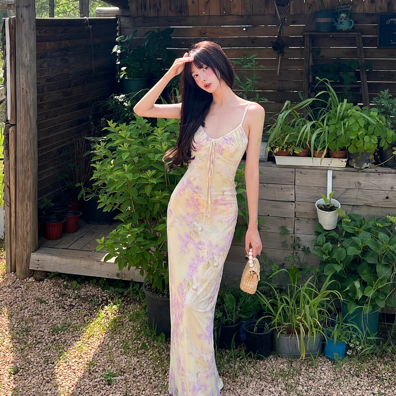 Dreamynerd Iris Wisteria Floral Spaghetti Strap Dress for Women, Slimming Waist, V-Neck, Off-Shoulder, Bodycon Long Dress