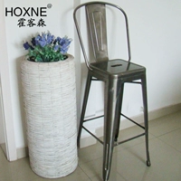 Высокий старый цвет