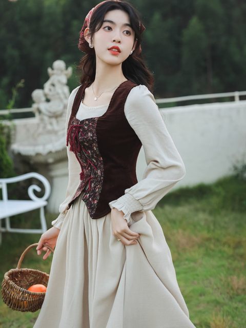 French pastoral style photo suit retro Mori style layered dress niche design sense palace Lolita dress