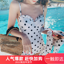 Split swimsuit female sexy conjoined Conservative steel support swimsuit long sleeve sunscreen Korean ins Wind wave dot cover belly thin