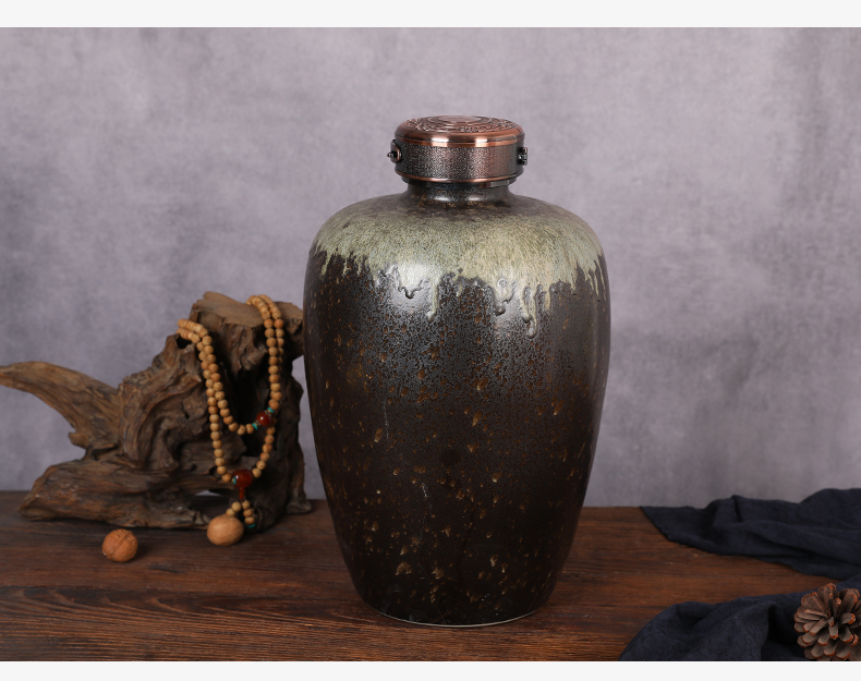 Jingdezhen ceramic jars to keep it sealed aged 30 jin wine GuanPing white mercifully jars of household
