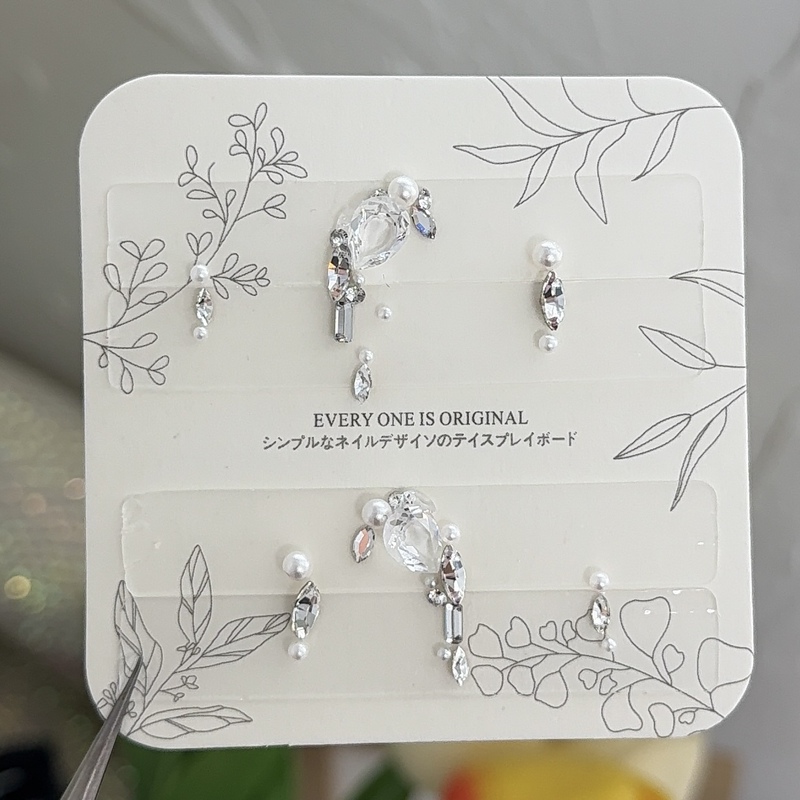 [Sakura He Style Ice Jade Nude] Nail Art Wearable Nails Genuine Swarovski Material Kit Huazi Crystal Accessories 394