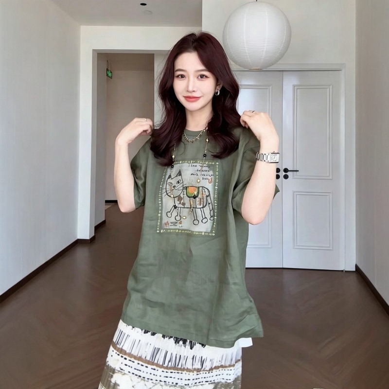 Korean-Style Casual Cat Pattern Short-Sleeve T-Shirt with Vintage Look in Olive Green, Loose and Versatile, Women's 2026 Summer New Model