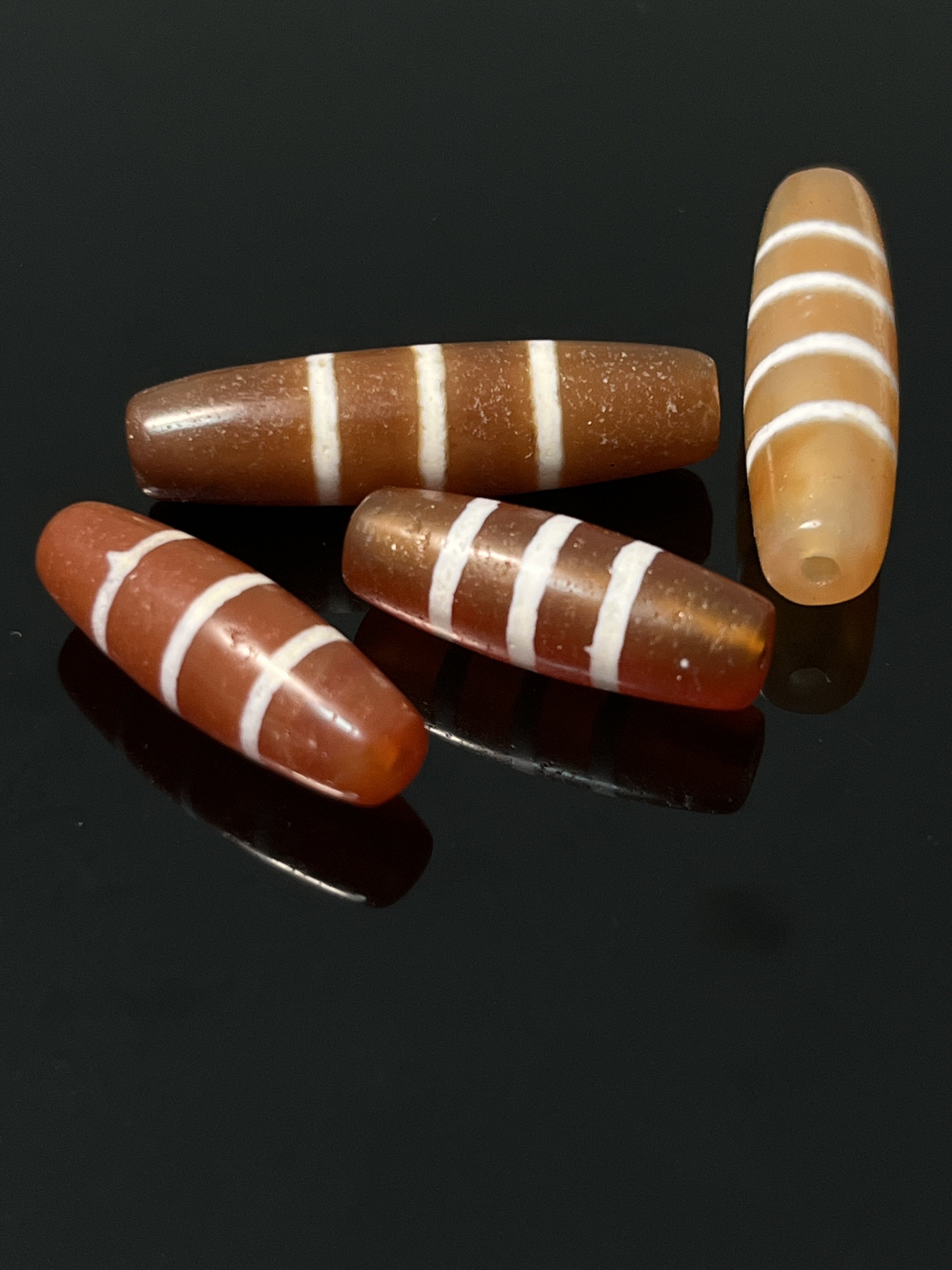 Agate thread beads, random style or contact customer service, size 30×10 or so