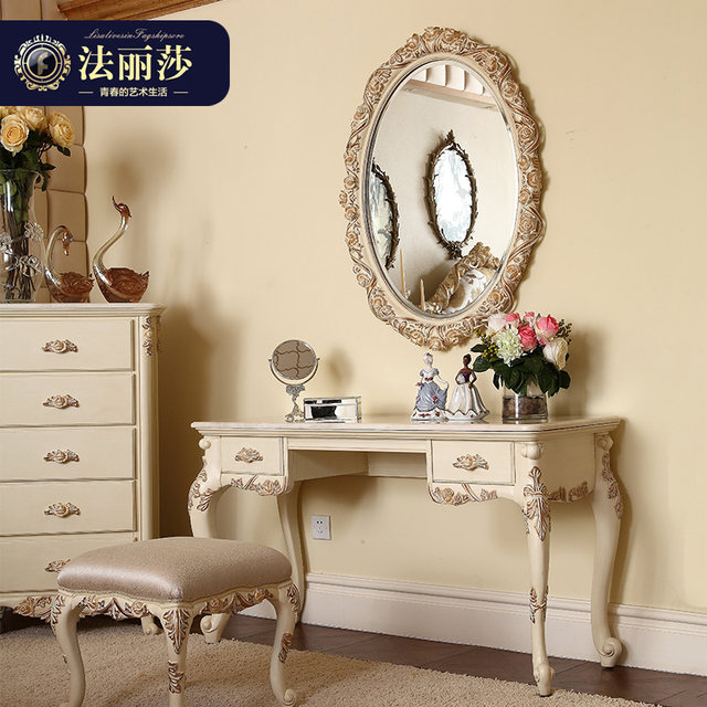 small wood dressing table
