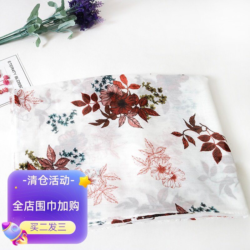 Foreign trade export goods 2018 spring and summer temperament silk scarf European beauty print scarf shawl white background mix and match broken flowers