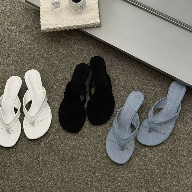 Slow Xixi Sea Salt Blue Flip-Flops, Stylish Summer Outerwear, Versatile with Skirts, Chunky Heel Sandals for Women Slow Xixi Sea Salt Blue Flip-Flops, Stylish Summer Outerwear, Versatile with Skirts, Chunky Heel Sandals for Women