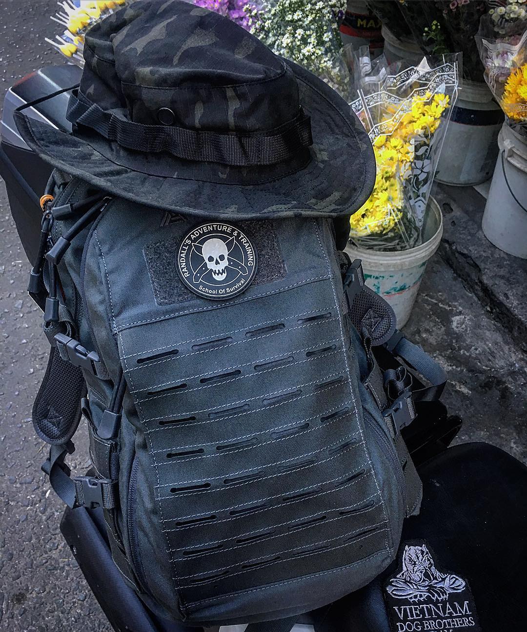 (Survival Equipment supermarket)DA raid dust dust tactical Shoulder bag School bag