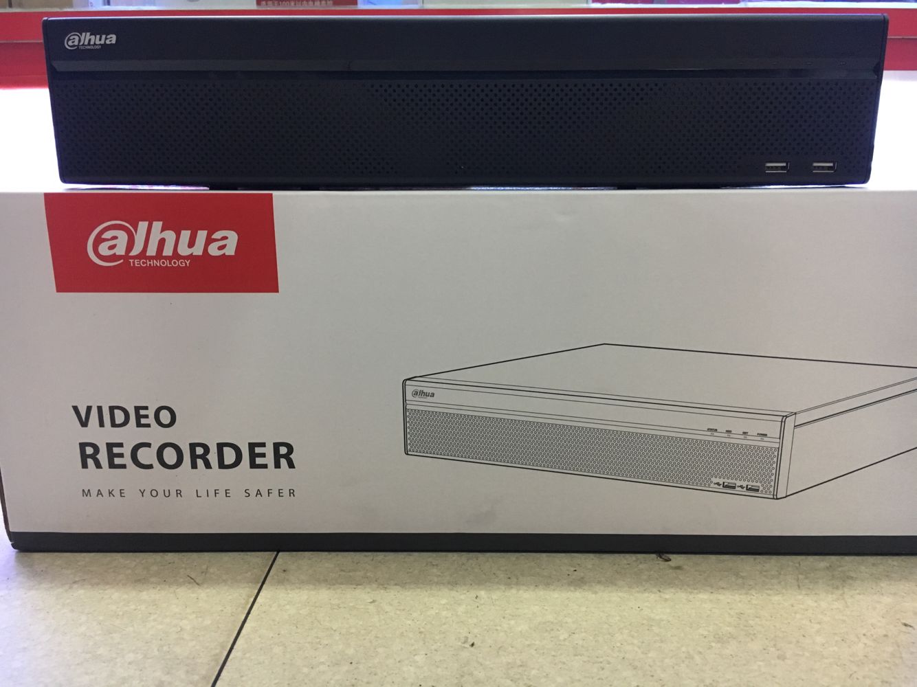 Dahua Overseas Edition English 32 Road 8 Disk NVR5832-4KS2 NVR5832-4KS2 2U 4KH 265 4KH recorders spot