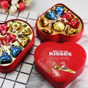 小巧玲珑的心形巧克力礼盒:为甜蜜时刻添姿增色