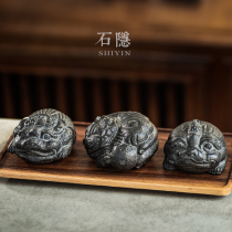 Shi Yin sculpture handmade black gold stone head color-changing tea pet ornaments can raise lucky tea to play with Pixiu tea ceremony handle pieces