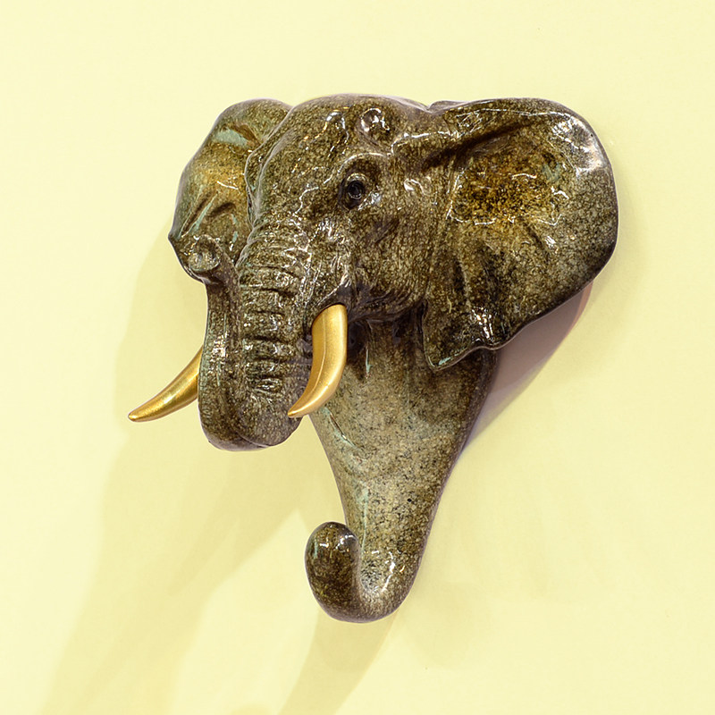 �ձ��Ӷ���ͷ����ǽ��